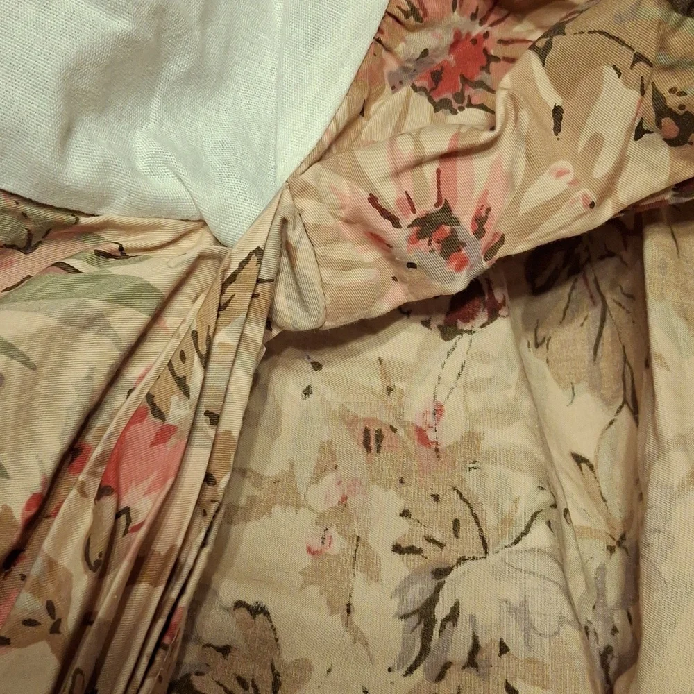 Ralph Lauren Floral Cotton Panel in Pink and Green Queen Bedskirt
